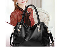 Сучасна жіноча чорна сумка через плече з екошкіри, модна трендова жіноча сумочка для дівчини.