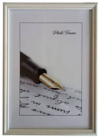 Фоторамка LA 15×21 см біла пластикова інтер'єрна модель LA 1-100