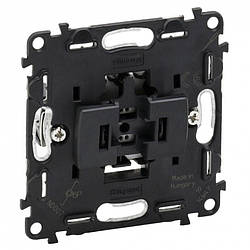 Valena IN'MATIC Вимикач кнопковий 1-клавішний 6А 250В, автоматичні клеми, 752011