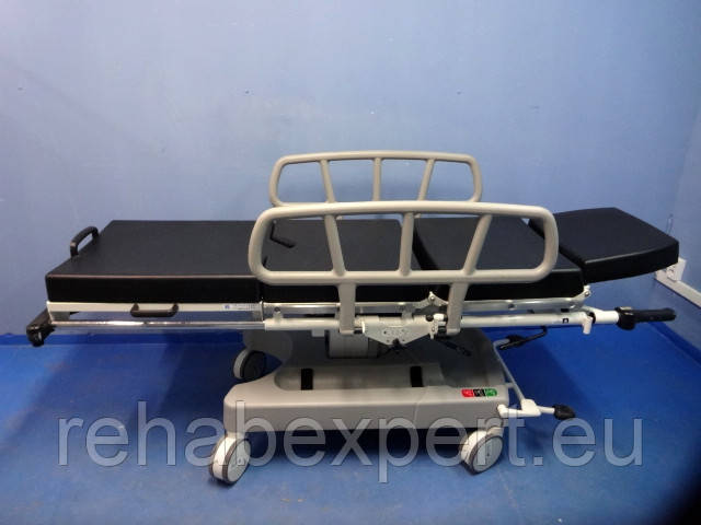 Операційний стіл Huntleigh Nesbit Evans Transportable Operating Table