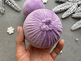 Піноплатова заготовка (основа) для новорічної іграшки обтягнута оксамитом "Куля" 8 см бузкового кольору, фото 5