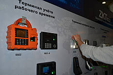 Биометрические и бесконтактные технологии на выставке  Безпека 2013 15