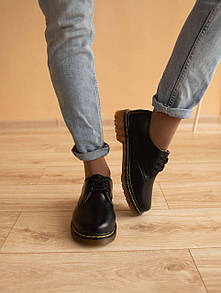 Женские туфлі чорні Dr. Martens Black (02936)