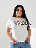 Женская футболка LOVE цвет молочный р.52/54 432475