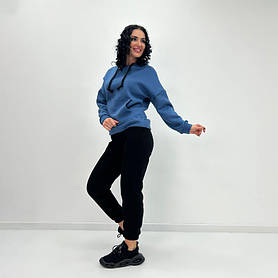 Трендові образи зі спортивним комплектом для жінок від FG 5