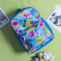 Стильний дитячий рюкзак з різнокольоровим принтом Kiss Блакитний