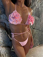 Розовый женский раздельный купальник бикини с цветами на талии