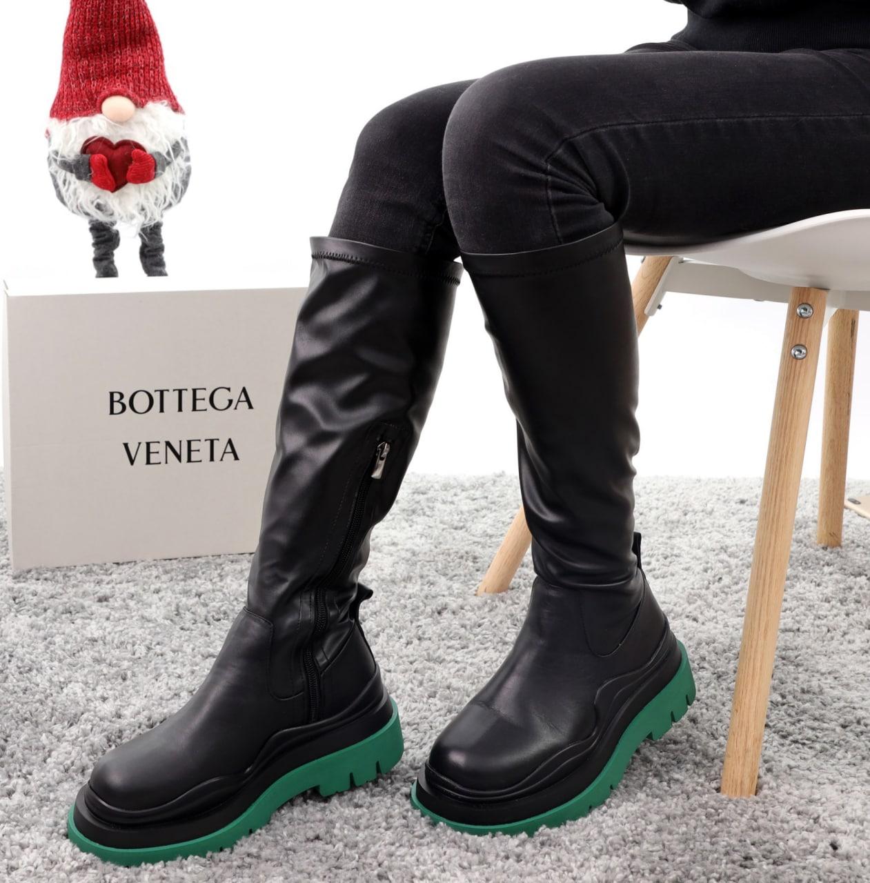 Зимові жіночі шкіряні черевики Bottega Veneta Baige (Чоботи Боттега на натуральному хутрі бежевого кольору) 40