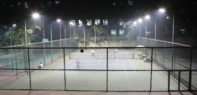 Освітлення світильниками консольними