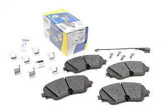 Колодки гальмівні (передні) Audi A3 20-/VW Golf VIII 19-/Tiguan/Arteon 20- (+датчик) ICER 182423 UA62