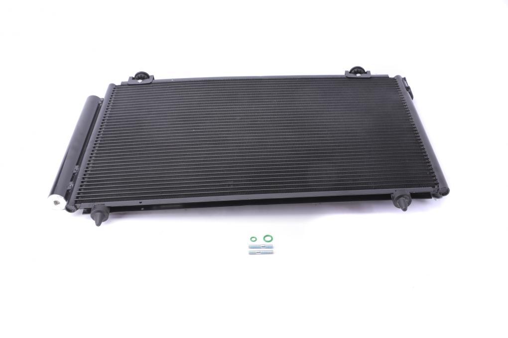 Радіатор кондиціонера (з осушувачем) Toyota Avensis 1.6-2.4 03- NRF 35592 UA61, фото 1