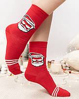 Носки новогодние из высококачественного хлопка с оригинальным принтом "Santa" Красные