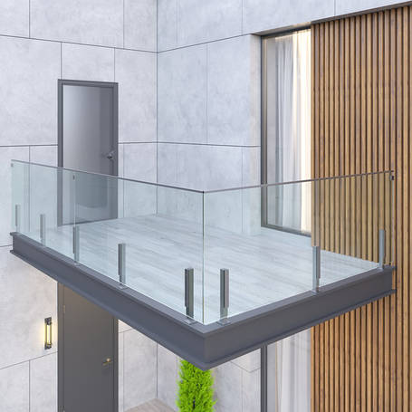 Скляні огорожі та перила