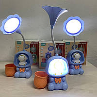 Лампа настольная для ребенка, ночник в форме астронавта со встроенным аккумулятором для создания уюта в комнат