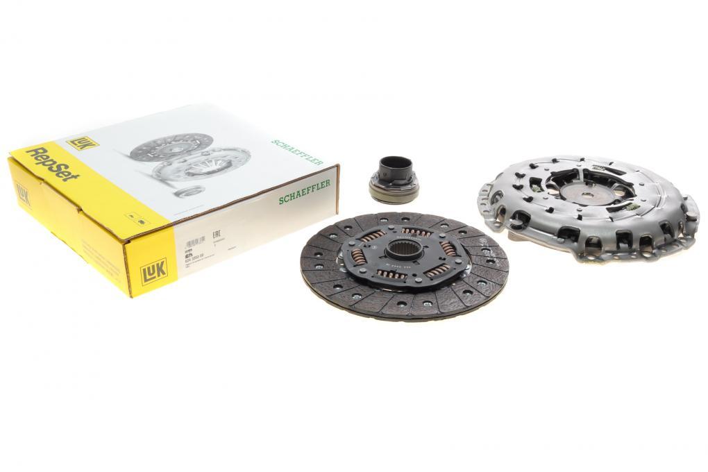 Комплект зчеплення BMW 3 (E46)/X3 (E83) 02-07 (d=240mm) (+вижимний) M57 D30 (306D2) LuK 624 3353 00 UA62