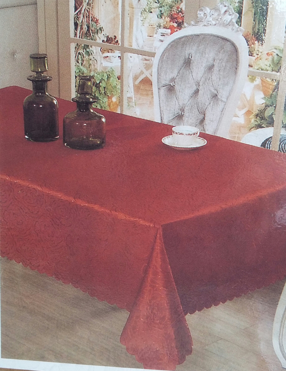 Атласна скатертина "Троянда" бордового кольору, 120х150 див., 120/107 (ціна за 1 шт. + 13 гр.)