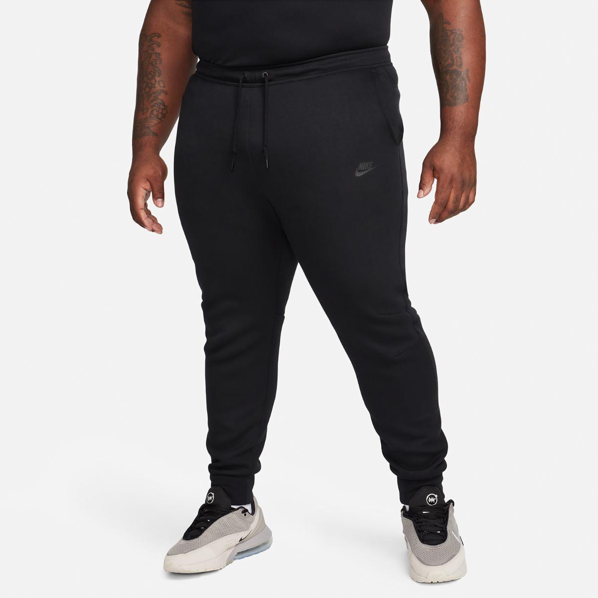 Штани Nike Sportswear Tech Fleece Black FB8002-010 - фото 7 - id-p2051043928