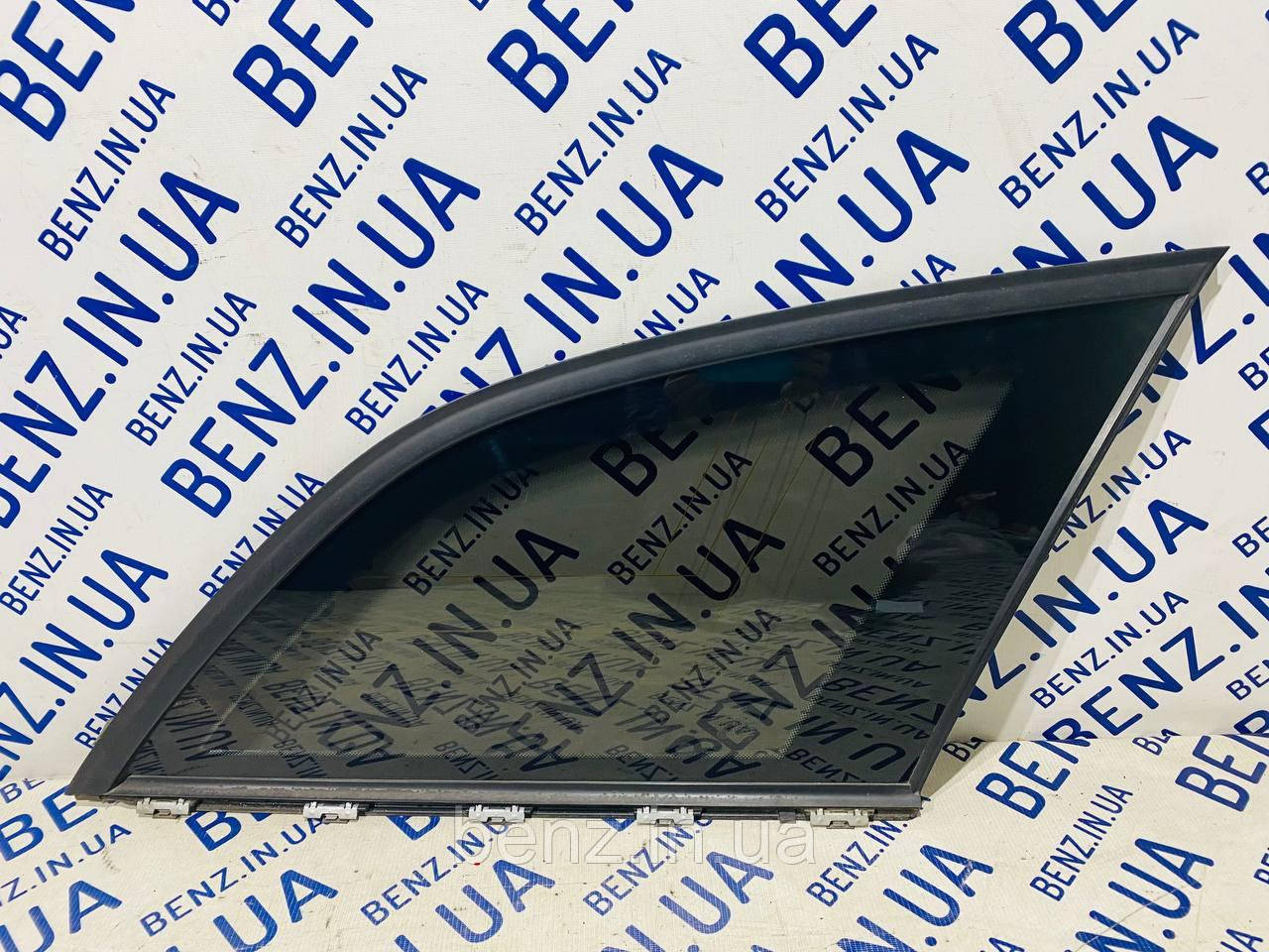 Скло бічне глухе праворуч Mercedes S204 A2046730200, фото 1