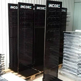 “ВИГОТОВЛЯЄМО ТІЛЬКИ ОПТОМ — ВІД 30 СТІЙОК”