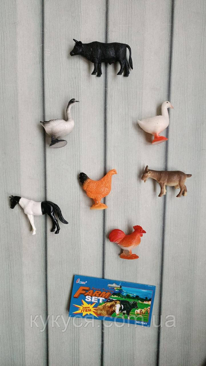 Іграшка - фігурки домашніх тварин