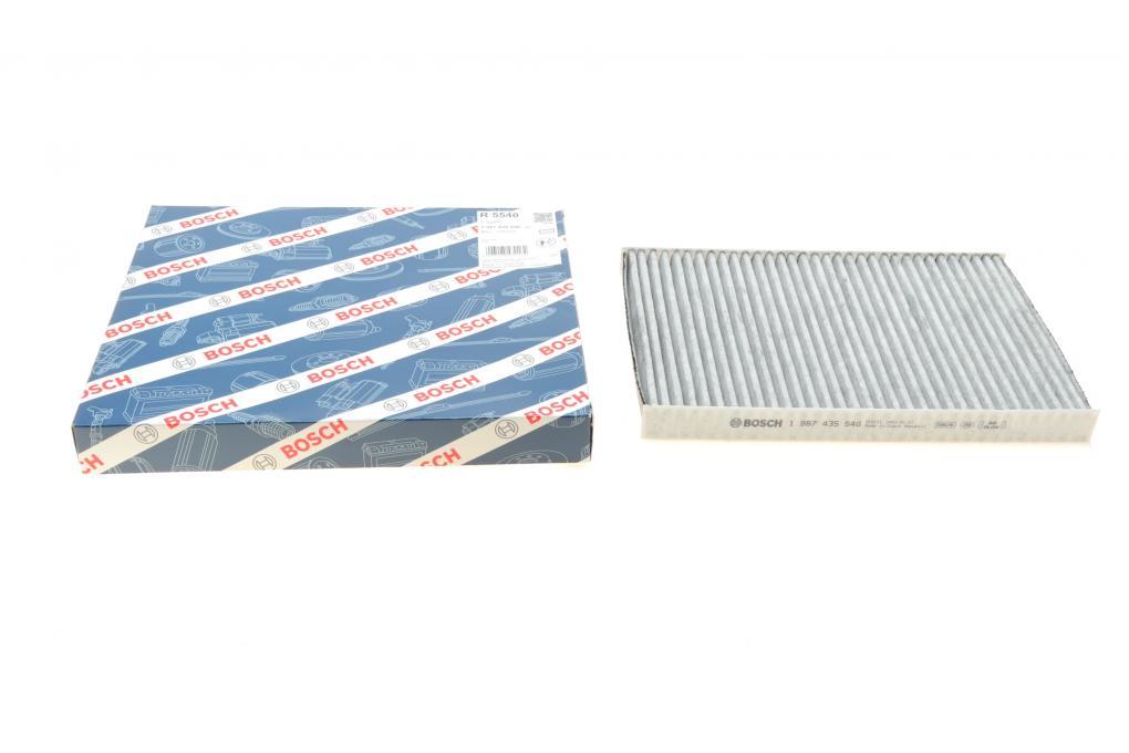Фільтр салону Kia Ceed 1.4-2.0 06-12 Hyundai i30 1.4-2.0 17-12 (вугільний) BOSCH 1 987 435 540 UA62, фото 1