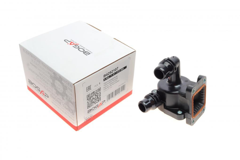 Корпус термостата BMW 3 (E46/E90) 98-11 (N45/N46) BOGAP B4252107 UA61