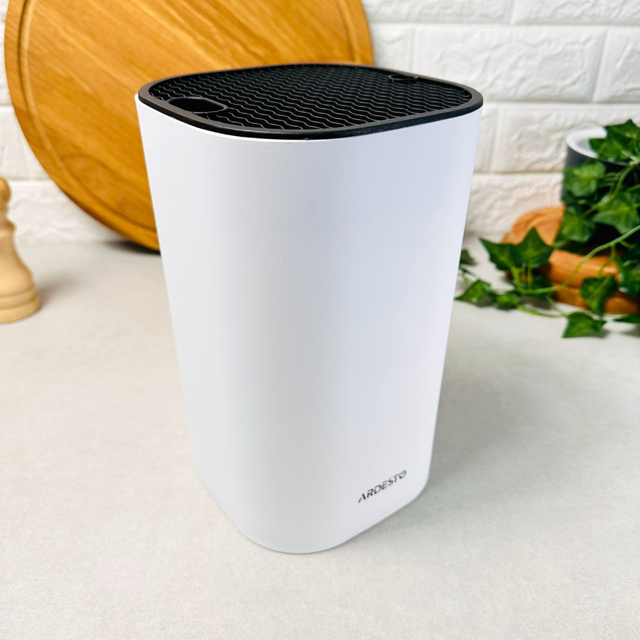 Біла браш-підставка для ножів і кухонного приладдя ARDESTO Gemini