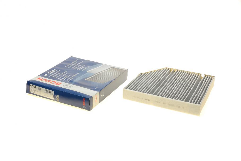 Фільтр салону MB C-class (W 205) 14-/E-class (W213) 16- (вугільний) BOSCH 1 987 435 601 UA62