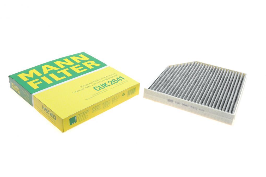 Фільтр салону Audi A6/A7/A8 10- (вугільний) MANN-FILTER CUK 2641 UA62