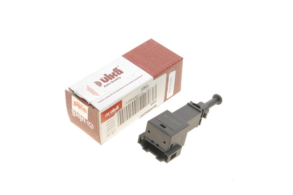 Датчик педалі гальма VW T5 1.9-3.2 V6 95- (4 конт.) VIKA 99450052201 UA62, фото 1