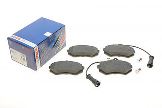 Колодки гальмівні (передні) Audi 80/100 -90 (з датчиком) BOSCH 0 986 466 693 UA62