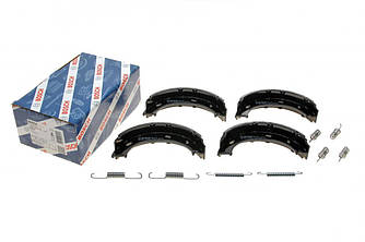 Колодки ручного гальма MB Sprinter 208-316 96- (з пружинками) (160x40) BOSCH 0 986 487 610 UA62