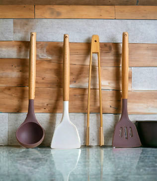 Лопатки та щипці кухонні