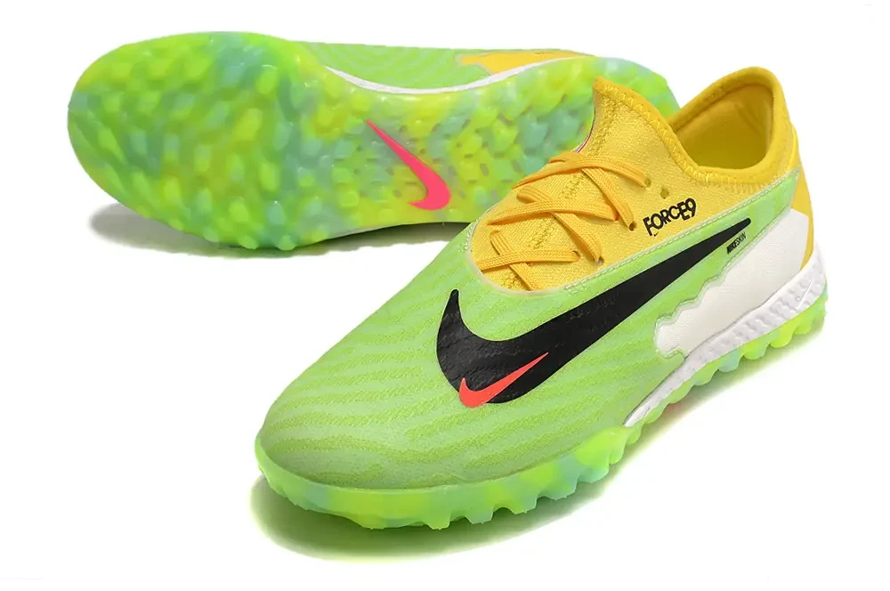 Сороконіжки Nike React Phantom GX/сороконіжки найк фантом футбольне взуття, фото 1