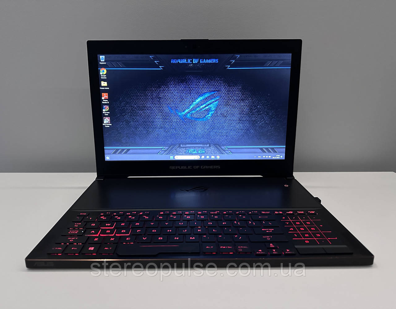 ASUS Rog Zephyrus GX501V: i7-7700HQ/ GTX1070(8Gb)/ 16Gb DDR4/ 256 SSD M2