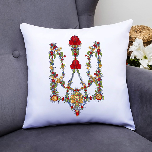 Декоративные подушки с принтами (рисунками и надписями)