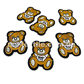 Аплікація пришивна вишита 6*4,5 см медведь Toy