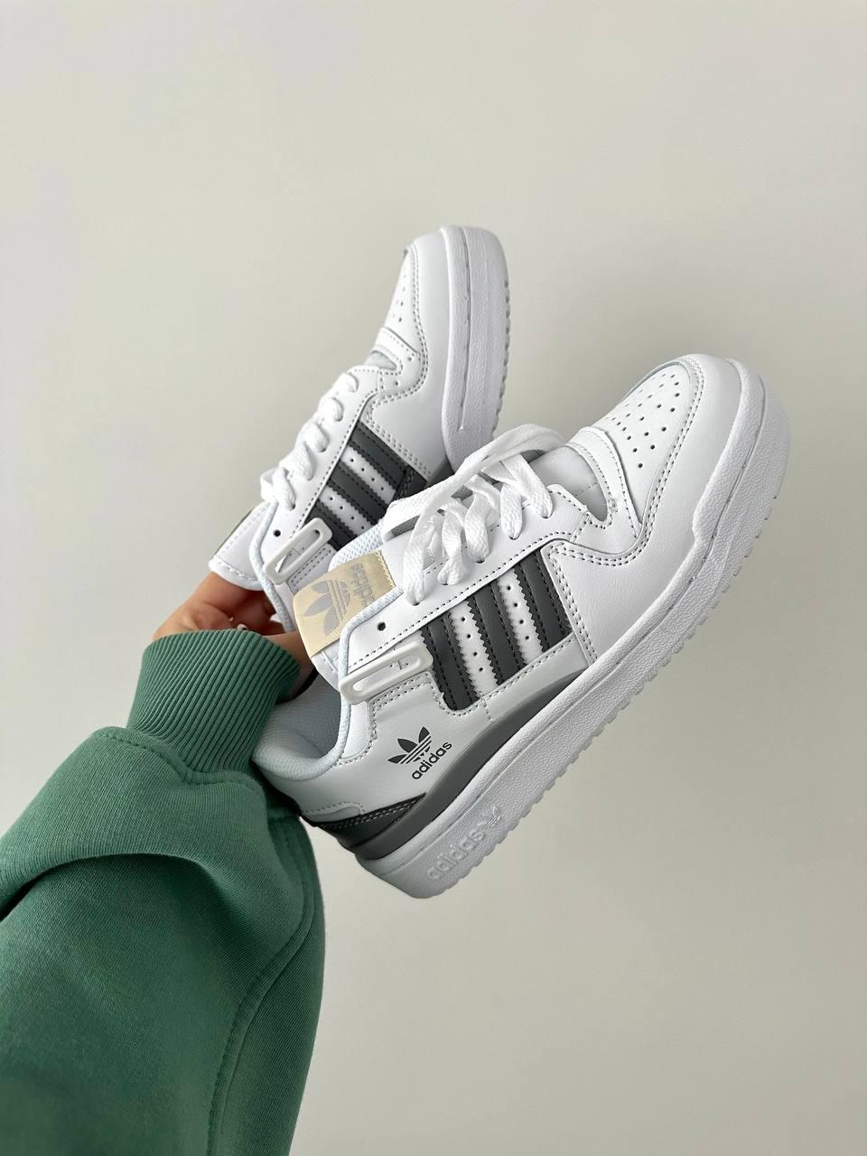 Adidas dentelle blanche hot sale