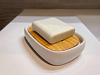 Керамическая мыльница с бамбуковой подушкой для мыла 12х9х3см