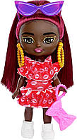 Barbie Extra Mini Minis . Барбі Екстра Міні з бордовим волоссям