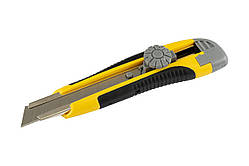 Ніж MASTERTOOL 18 мм ABS пластик TPR покриття з металевої направляючою гвинтовий замок 3 леза 17-0118  DMB