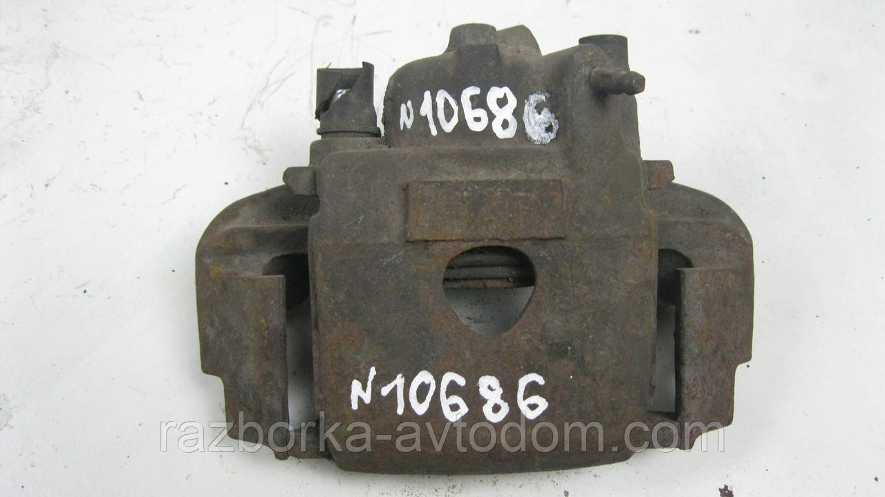 Суппорт передній лівий VW Passat B3 (1988-1993), Seat Cordoba (1993-2002), Golf 3 (1991-1998) OE:171615123B