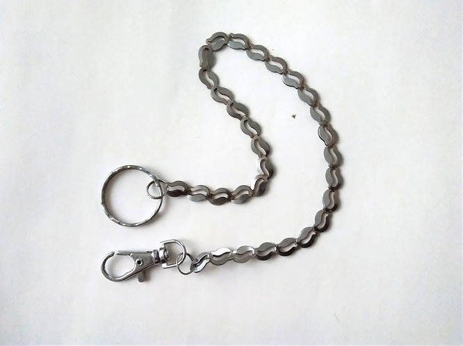 Цепочка с карабином (ID#2053811208), цена: 50 ₴, купить на Prom.ua