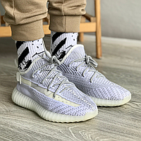 Кроссовки мужские и женские Adidas Yeezy Boost 350 reflective серые / Адидас изи буст 350 рефлективные