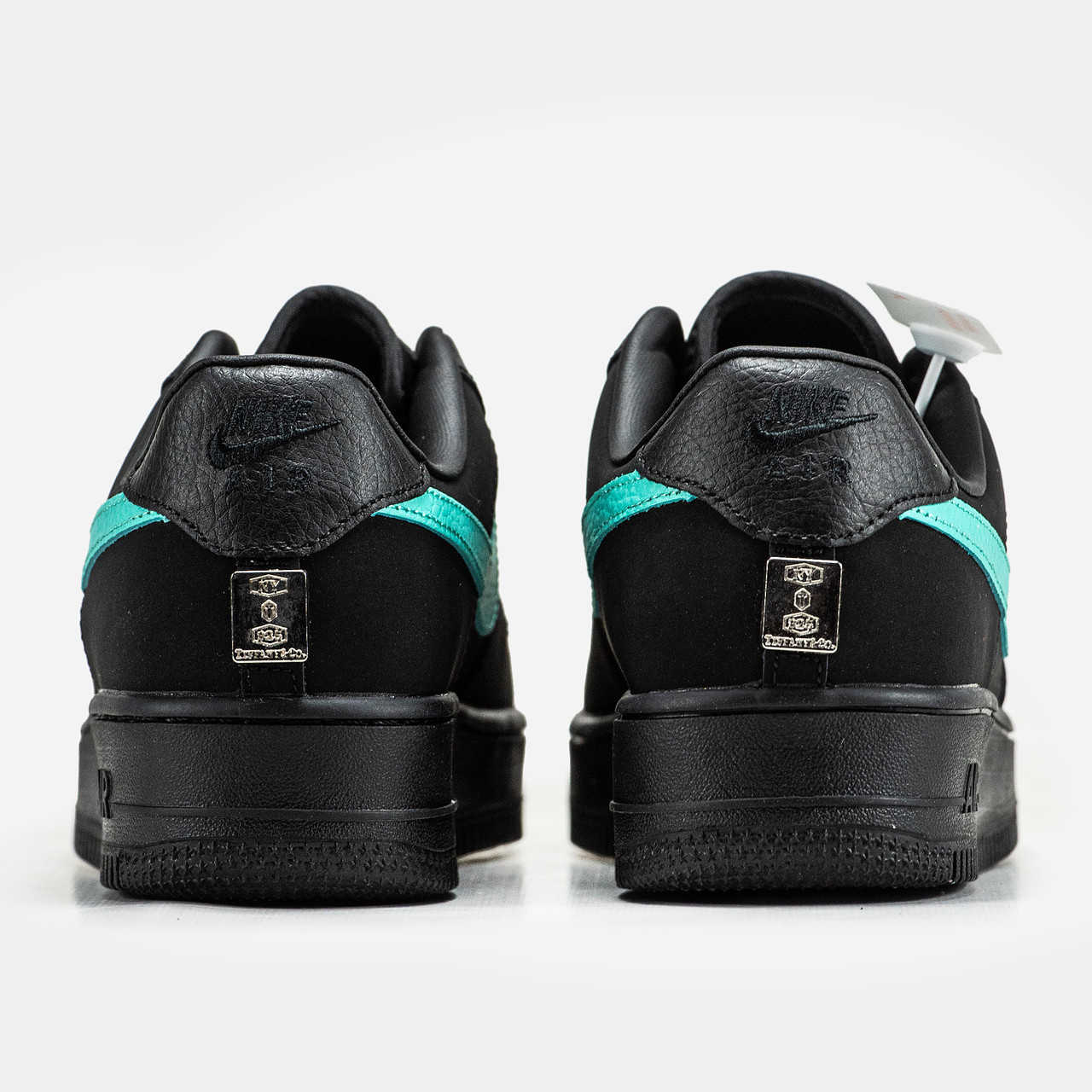 Matte black air forces 2025