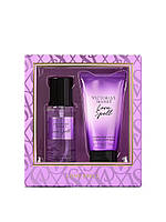 Подарочный набор спрей мист + лосьон Victoria's Secret Love Spell Duo Gift Set, 75 мл + 75 мл