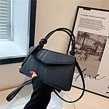 Жіноча класична сумка 8658 крос-боді на ремінці через плече чорна, фото 2