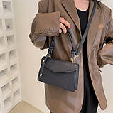 Жіноча класична сумка 8658 крос-боді на ремінці через плече чорна, фото 5