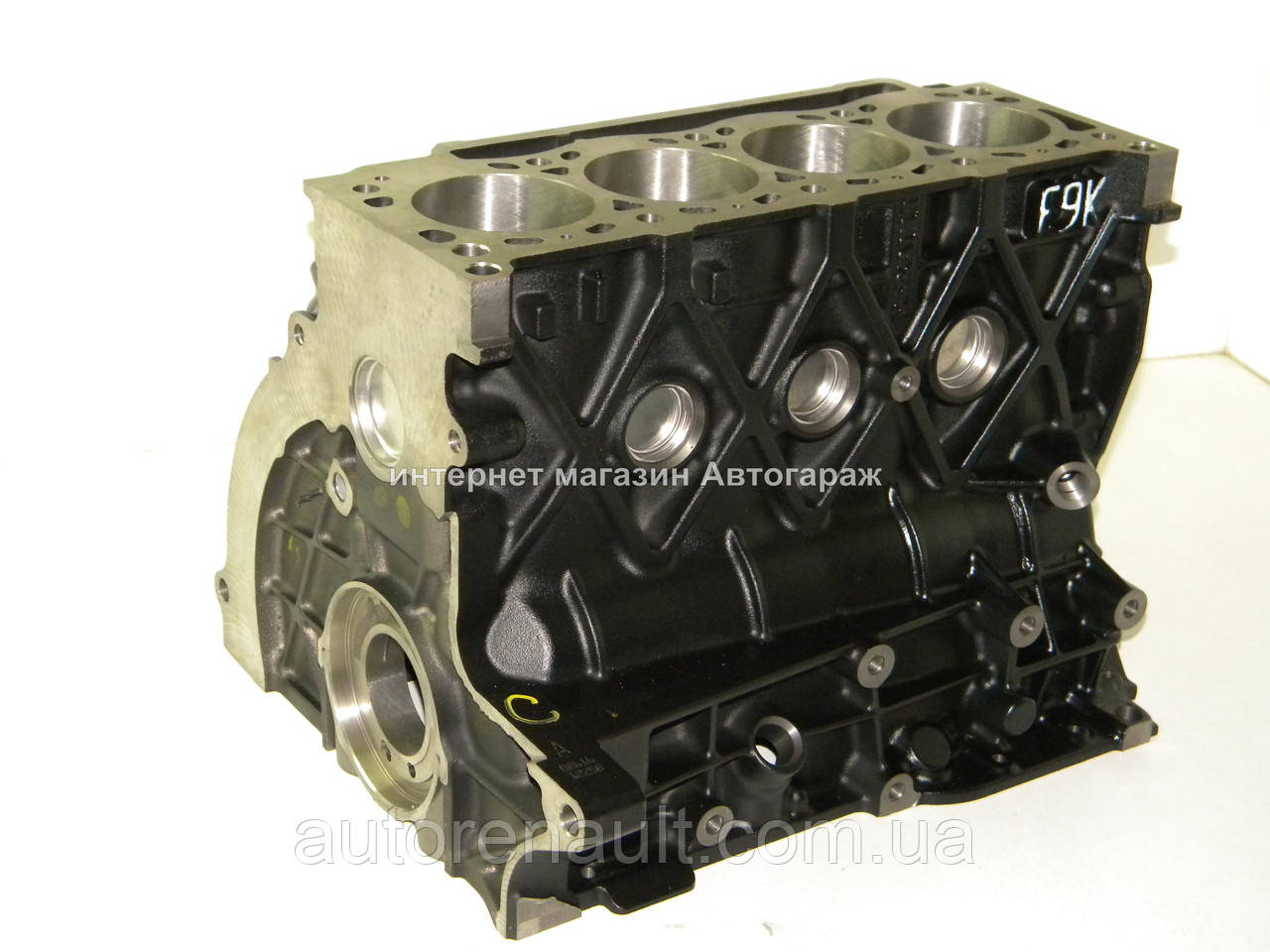 Блок циліндрів на Рено Трафік 1.9 dCi 2001-2006 RENAULT (Оригінал) 7701478529