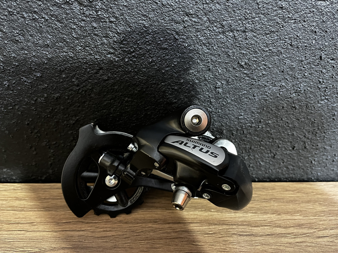 Задня трансмісія Shimano Altus RD-M310 на 8 швидкостей, фото 1